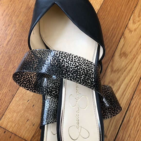 Jessica Simpson Slip-On Flats - Picture 6 of 7